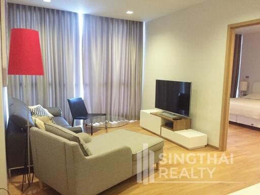 For RENT : Hyde Sukhumvit 13 / 3 Bedroom / 3 Bathrooms / 99 sqm / 75000 THB [5929271]