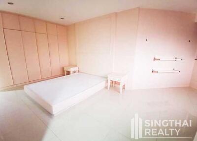 For RENT : President Park Sukhumvit 24 / 3 Bedroom / 3 Bathrooms / 261 sqm / 75000 THB [6549248]