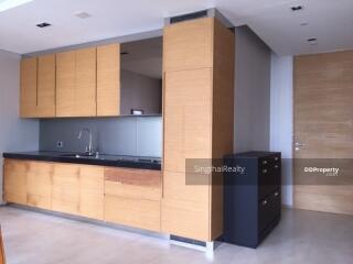 For RENT : Saladaeng Residences / 2 Bedroom / 2 Bathrooms / 91 sqm / 70000 THB [6647067]