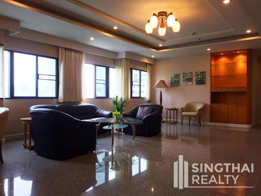 For RENT : S.R. Place / 3 Bedroom / 4 Bathrooms / 301 sqm / 75000 THB [7169033]