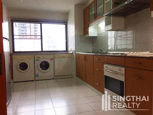 For RENT : S.R. Place / 3 Bedroom / 4 Bathrooms / 301 sqm / 75000 THB [7169033]