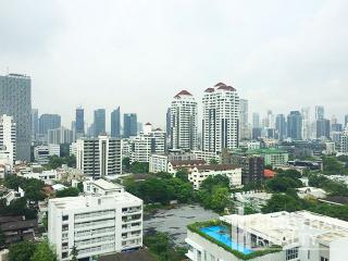 For RENT : S.R. Place / 3 Bedroom / 4 Bathrooms / 301 sqm / 75000 THB [7169033]