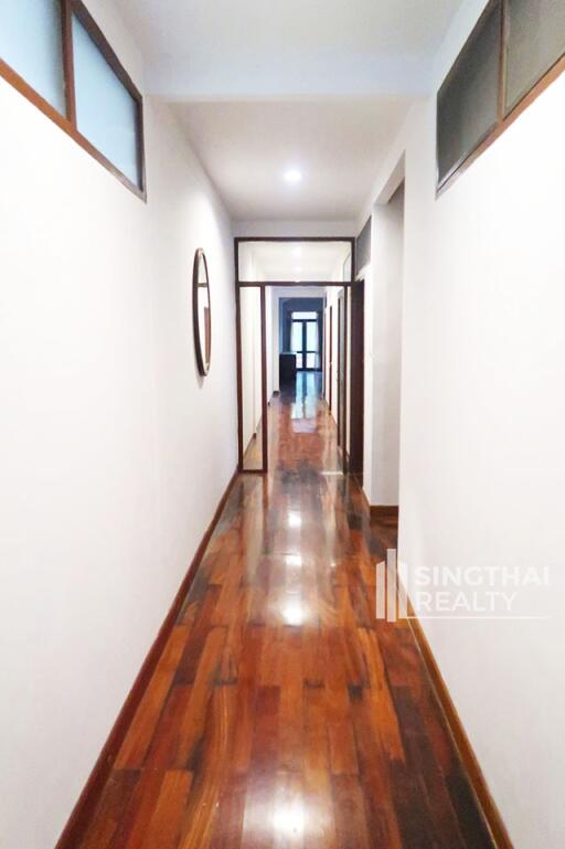 For RENT : House Sathorn / 3 Bedroom / 2 Bathrooms / 201 sqm / 75000 THB [7170250]