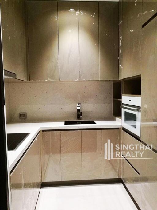 For RENT : The Diplomat 39 / 2 Bedroom / 2 Bathrooms / 77 sqm / 75000 THB [7201419]