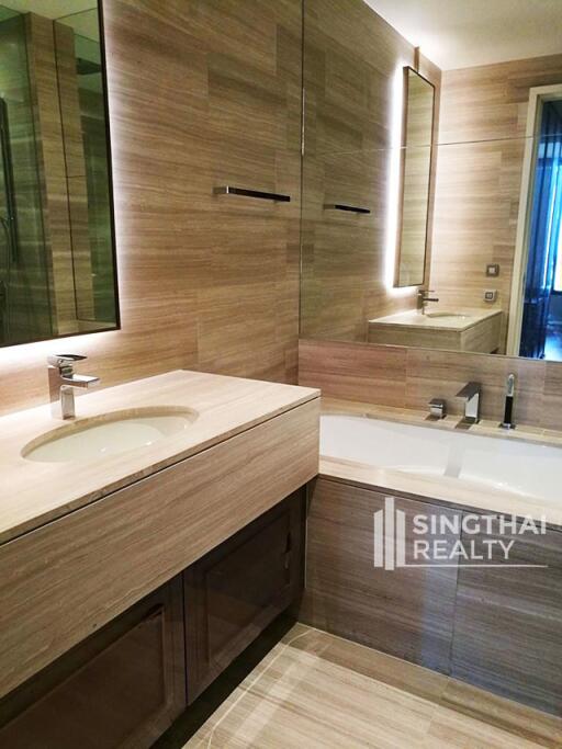 For RENT : The Diplomat 39 / 2 Bedroom / 2 Bathrooms / 77 sqm / 75000 THB [7201419]