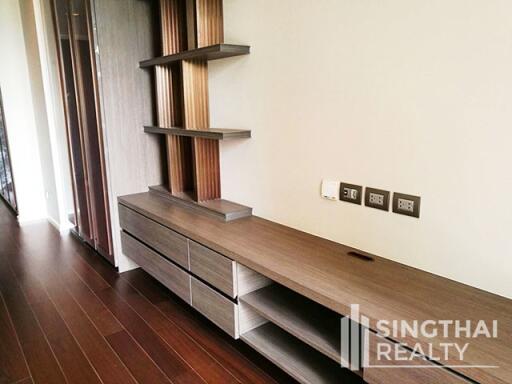 For RENT : The Diplomat 39 / 2 Bedroom / 2 Bathrooms / 77 sqm / 75000 THB [7201419]