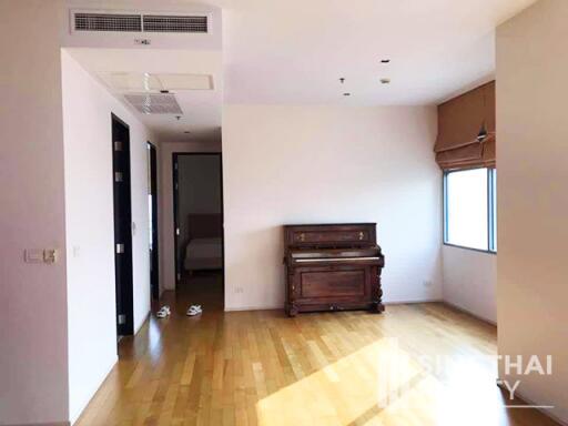 For RENT : The Madison / 2 Bedroom / 3 Bathrooms / 163 sqm / 75000 THB [7665206]