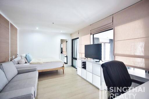 For RENT : The Emporio Place / 3 Bedroom / 2 Bathrooms / 134 sqm / 75000 THB [7937033]