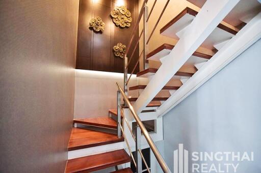 For RENT : The Emporio Place / 3 Bedroom / 2 Bathrooms / 134 sqm / 75000 THB [7937033]