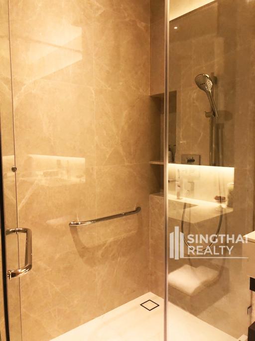 For RENT : Sindhorn Residence / 1 Bedroom / 1 Bathrooms / 75 sqm / 75000 THB [7986444]