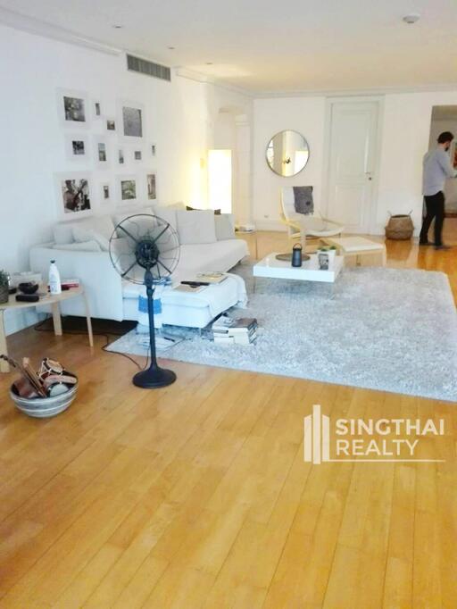 For RENT : TBI Tower / 3 Bedroom / 3 Bathrooms / 401 sqm / 75000 THB [8029893]