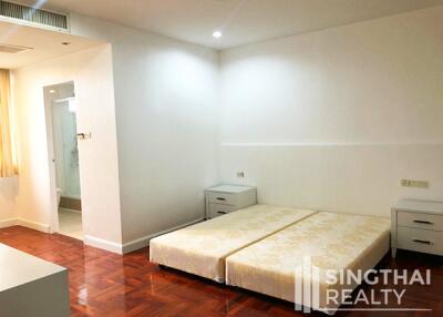 For RENT : Charan Tower / 3 Bedroom / 3 Bathrooms / 321 sqm / 75000 THB [8106788]