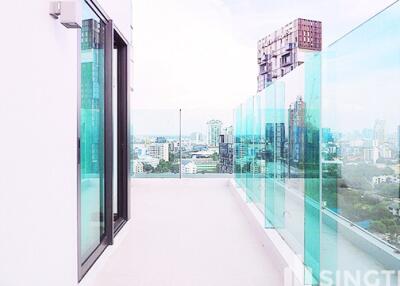 For RENT : Rhythm Sukhumvit 36-38 / 2 Bedroom / 2 Bathrooms / 89 sqm / 75000 THB [8220745]