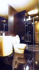 For RENT : Rhythm Sukhumvit 36-38 / 2 Bedroom / 2 Bathrooms / 89 sqm / 75000 THB [8220745]