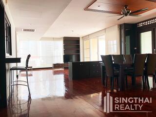 For RENT : Wilshire / 3 Bedroom / 3 Bathrooms / 211 sqm / 75000 THB [8231098]