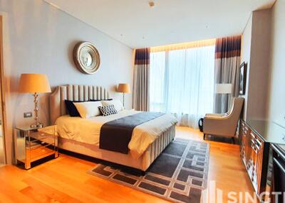 For RENT : Sindhorn Residence / 1 Bedroom / 1 Bathrooms / 75 sqm / 75000 THB [8252043]