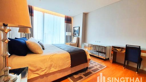 For RENT : Sindhorn Residence / 1 Bedroom / 1 Bathrooms / 75 sqm / 75000 THB [8252043]