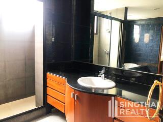 For RENT : The Habitat Sukhumvit 53 / 3 Bedroom / 3 Bathrooms / 281 sqm / 75000 THB [8280839]