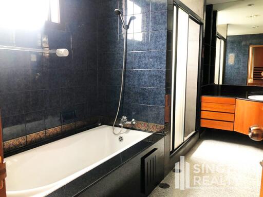 For RENT : The Habitat Sukhumvit 53 / 3 Bedroom / 3 Bathrooms / 281 sqm / 75000 THB [8280839]