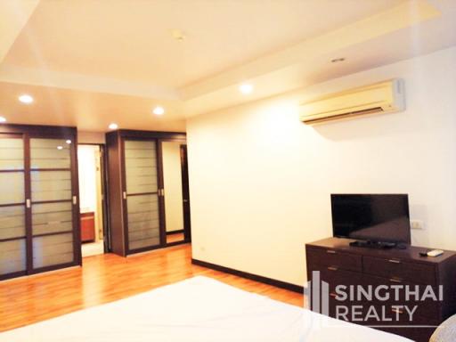 For RENT : Avenue 61 / 3 Bedroom / 3 Bathrooms / 201 sqm / 75000 THB [8363963]