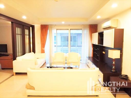 For RENT : Avenue 61 / 3 Bedroom / 3 Bathrooms / 201 sqm / 75000 THB [8363963]