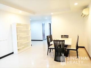 For RENT : Avenue 61 / 3 Bedroom / 3 Bathrooms / 201 sqm / 75000 THB [8363996]