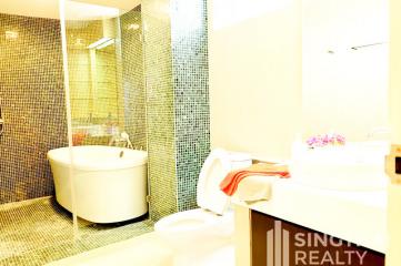 For RENT : SanguanSap Mansion / 3 Bedroom / 3 Bathrooms / 251 sqm / 75000 THB [8461129]