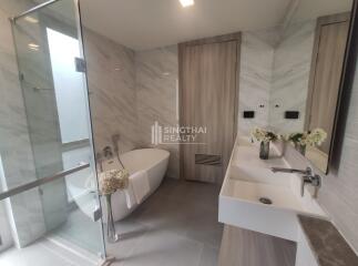 For RENT : FYNN Sukhumvit 31 / 3 Bedroom / 3 Bathrooms / 112 sqm / 75000 THB [8913765]