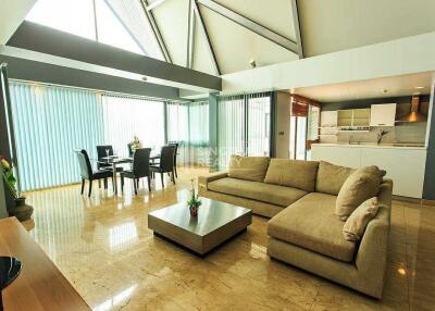 For RENT : Baan Saraan / 3 Bedroom / 3 Bathrooms / 278 sqm / 75000 THB [9584862]