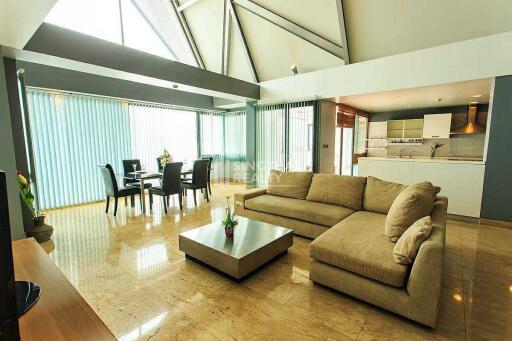 For RENT : Baan Saraan / 3 Bedroom / 3 Bathrooms / 278 sqm / 75000 THB [9584862]