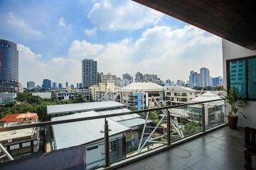 For RENT : Baan Saraan / 3 Bedroom / 3 Bathrooms / 278 sqm / 75000 THB [9584862]