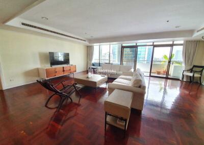 For RENT : Kallista Mansion / 3 Bedroom / 3 Bathrooms / 315 sqm / 75000 THB [9593996]