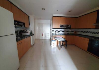 For RENT : Kallista Mansion / 3 Bedroom / 3 Bathrooms / 315 sqm / 75000 THB [9593996]