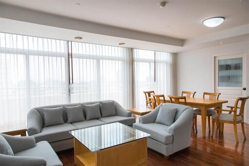 For RENT : Krungthep Thani Tower / 2 Bedroom / 2 Bathrooms / 210 sqm / 75000 THB [9691758]