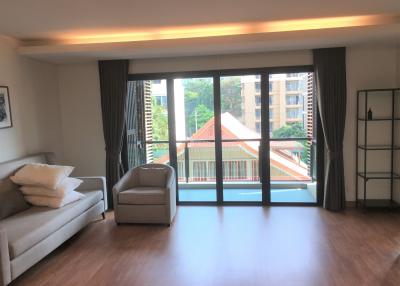 For RENT : L8 Residence / 3 Bedroom / 3 Bathrooms / 175 sqm / 75000 THB [9809614]