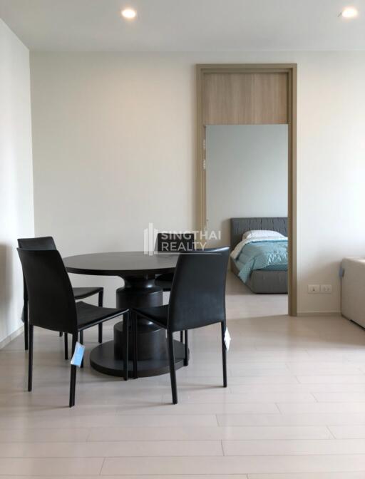 For RENT : Noble Ploenchit / 2 Bedroom / 2 Bathrooms / 92 sqm / 75000 THB [10036755]