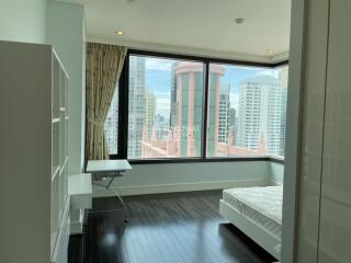 For RENT : Aguston Sukhumvit 22 / 3 Bedroom / 3 Bathrooms / 158 sqm / 75000 THB [10068524]