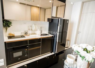 For RENT : Noble Ploenchit / 2 Bedroom / 2 Bathrooms / 75 sqm / 75000 THB [R10160]