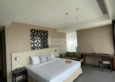 For RENT : The River / 2 Bedroom / 2 Bathrooms / 110 sqm / 88000 THB [R10377]