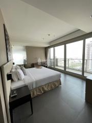 For RENT : The River / 2 Bedroom / 2 Bathrooms / 110 sqm / 88000 THB [R10377]