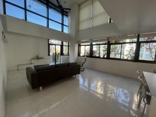 For RENT : The Royal Place 2 / 3 Bedroom / 3 Bathrooms / 270 sqm / 75000 THB [10379785]