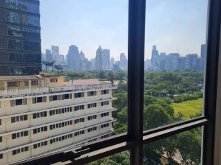 For RENT : MUNIQ Langsuan / 1 Bedroom / 2 Bathrooms / 55 sqm / 75000 THB [10598069]