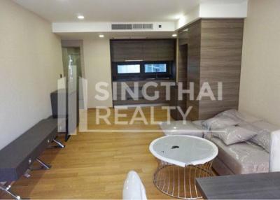 For RENT : Klass Condo Langsuan / 2 Bedroom / 2 Bathrooms / 72 sqm / 76000 THB [4054967]