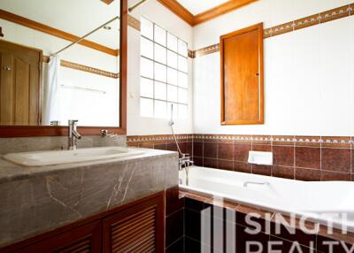 For RENT : Baan Sawasdee / 3 Bedroom / 3 Bathrooms / 261 sqm / 76000 THB [6434646]