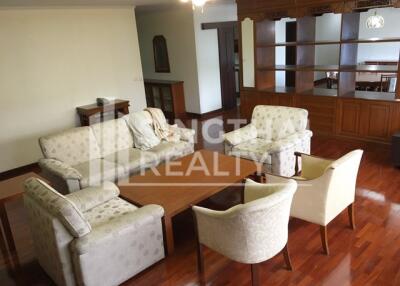 For RENT : Le Cullinan / 4 Bedroom / 4 Bathrooms / 281 sqm / 78000 THB [3988829]