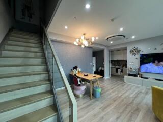 For RENT : The Room Sukhumvit 21 / 2 Bedroom / 2 Bathrooms / 86 sqm / 78000 THB [R11083]