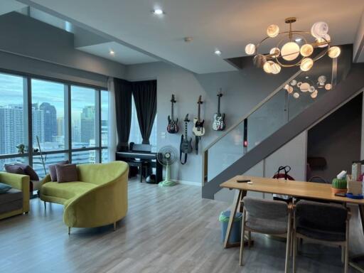 For RENT : The Room Sukhumvit 21 / 2 Bedroom / 2 Bathrooms / 86 sqm / 78000 THB [R11083]