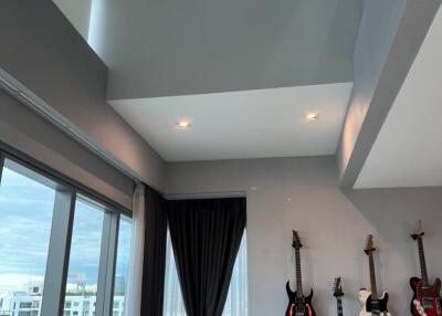 For RENT : The Room Sukhumvit 21 / 2 Bedroom / 2 Bathrooms / 86 sqm / 78000 THB [R11083]