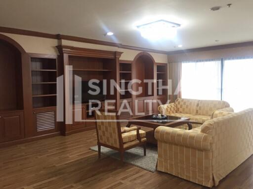 For RENT : G.P. Grande Tower / 3 Bedroom / 4 Bathrooms / 261 sqm / 79000 THB [3999833]