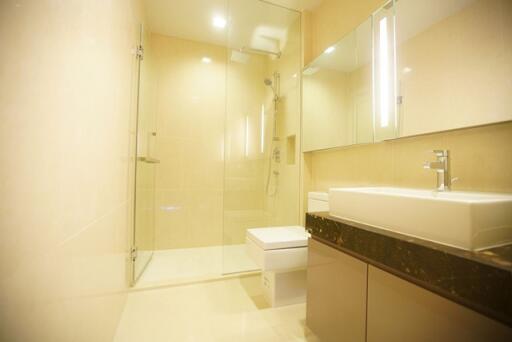 For RENT : Hyde Sukhumvit 13 / 3 Bedroom / 3 Bathrooms / 99 sqm / 79000 THB [5242295]